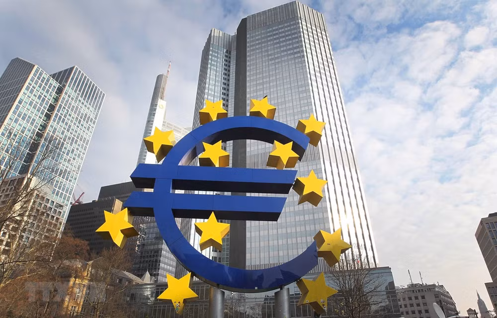 EU huy động đợt đầu 20 tỷ euro cho quỹ phục hồi kinh tế ảnh 1