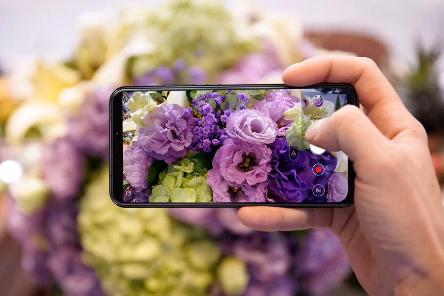 Asus chính thức bán ZenFone 5 tại Việt Nam, giá 7,99 triệu đồng ảnh 1