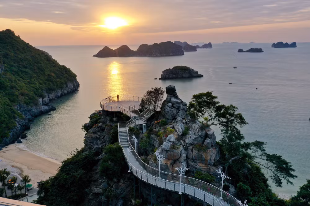 Du lịch nội địa hậu COVID: Kết nối những ‘vùng xanh’ vượt bão COVID-19 ảnh 1