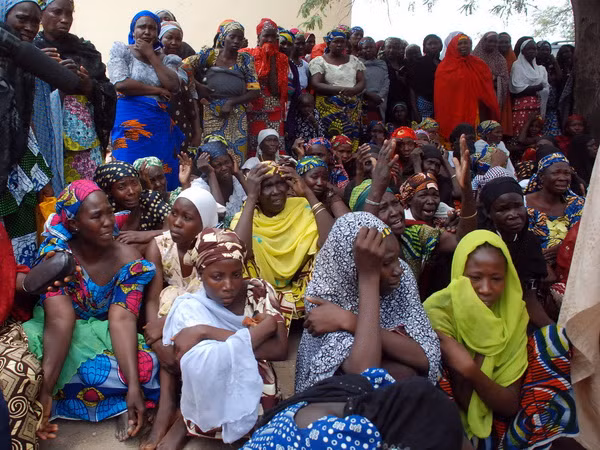 Pháp đề xuất họp thượng đỉnh vụ bắt cóc nữ sinh Nigeria ảnh 1