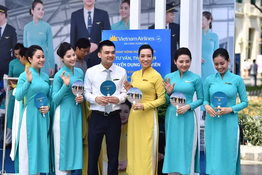 Không gian Vietnam Airlines mang đến nhiều ưu đãi mùa du lịch ảnh 5