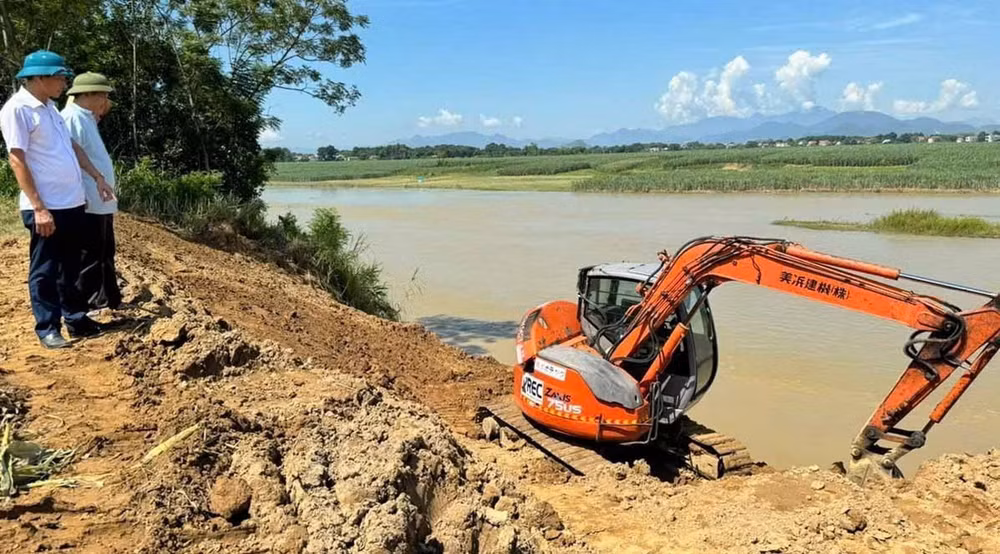 ttxvn_sat lo bo song Chu (2).jpg