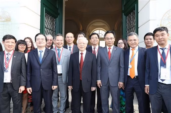 Tổng Bí thư dự Hội nghị Hiệu trưởng các trường đại học Việt-Hungary ảnh 3