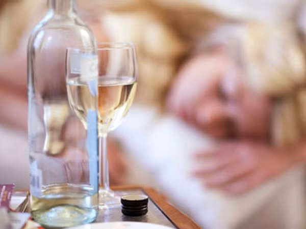 Báo động tình trạng gia tăng người nghiện rượu ở Đức ảnh 1