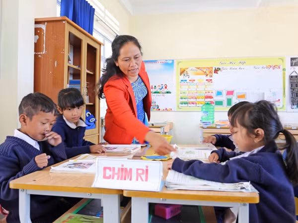 Từ năm 2018 sẽ có điểm sàn riêng cho các trường sư phạm ảnh 2