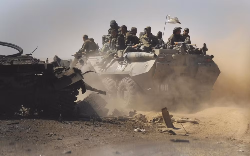 NATO cáo buộc các lực lượng Nga vẫn ở trong Ukraine ảnh 1