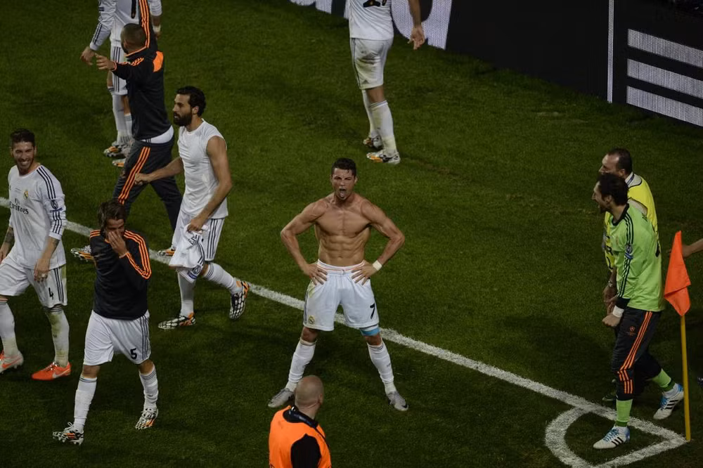 Kết quả đêm qua: Real Madrid trút "bão bàn thắng" vào lưới Depor ảnh 1