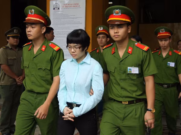Mẹ của Huyền Như kháng cáo đòi lại biệt thự 43 tỷ đồng ảnh 1