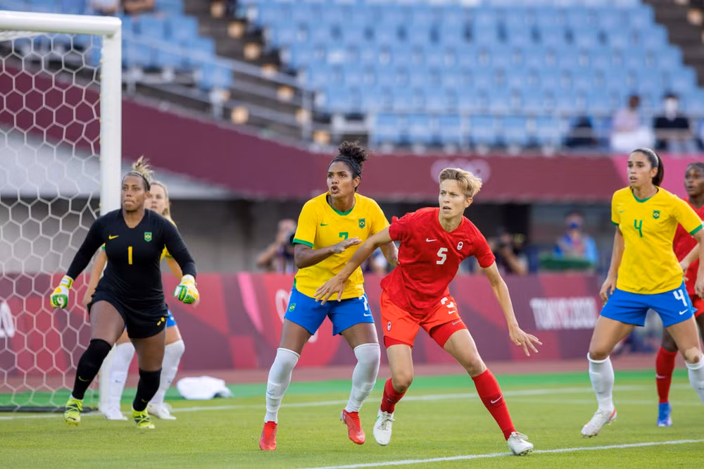 Tuyển nữ Canada loại Brazil sau loạt sút luân lưu căng thẳng ảnh 1
