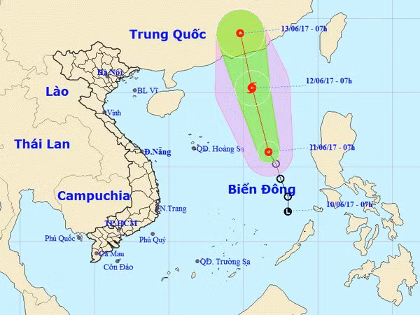 Áp thấp nhiệt đới có khả năng mạnh lên thành bão trong 24 giờ tới ảnh 1