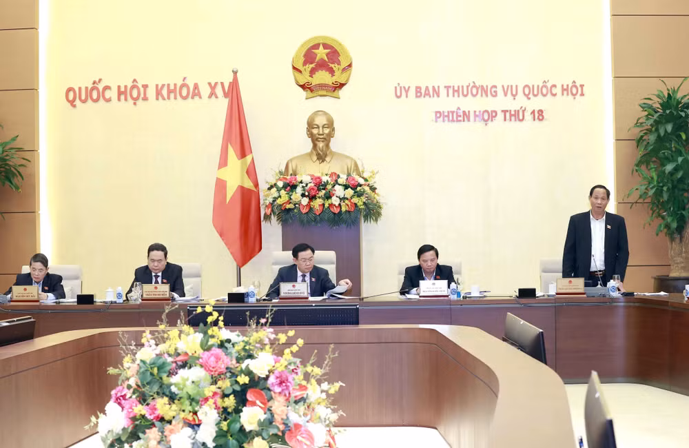Xem xét Chương trình công tác năm 2023 của Ủy ban Thường vụ Quốc hội ảnh 1