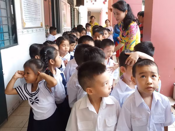 Tổ chức khai giảng năm học mới trên cả nước vào sáng 5/9 ảnh 1