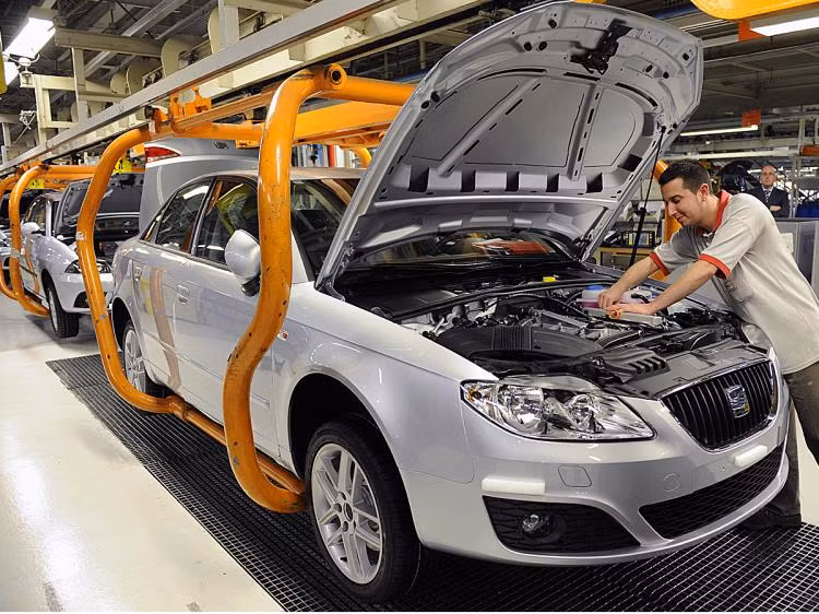 Tây Ban Nha gia hạn kế hoạch khuyến khích tiêu thụ ôtô ảnh 1