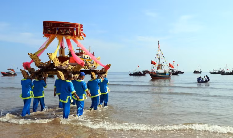 Hà Tĩnh: Lưu giữ nét văn hóa đặc sắc của người dân vùng biển ảnh 2