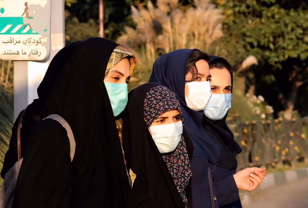Iran, Hàn Quốc đẩy mạnh chiến dịch tiêm chủng vaccine ngừa COVID-19 ảnh 1