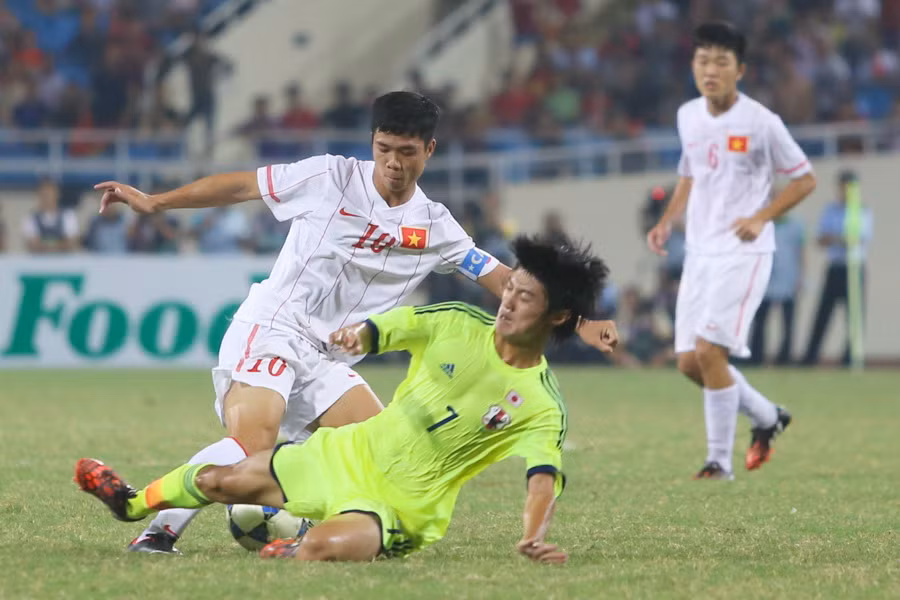 [Photo] Hàng thủ U19 Nhật Bản đã làm gì để ngăn Công Phượng? ảnh 9