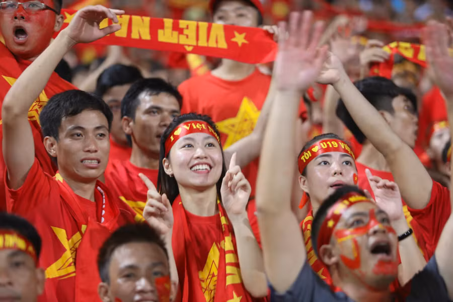 [Photo] Ký ức AFF Cup 2008 tràn về trong đêm Mỹ Đình rực lửa ảnh 13