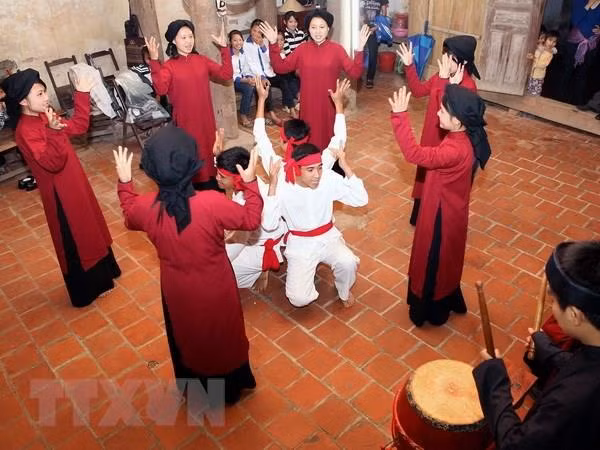 Thưởng thức nét văn hóa cổ độc đáo trong Lễ hội Đền Hùng 2019 ảnh 1