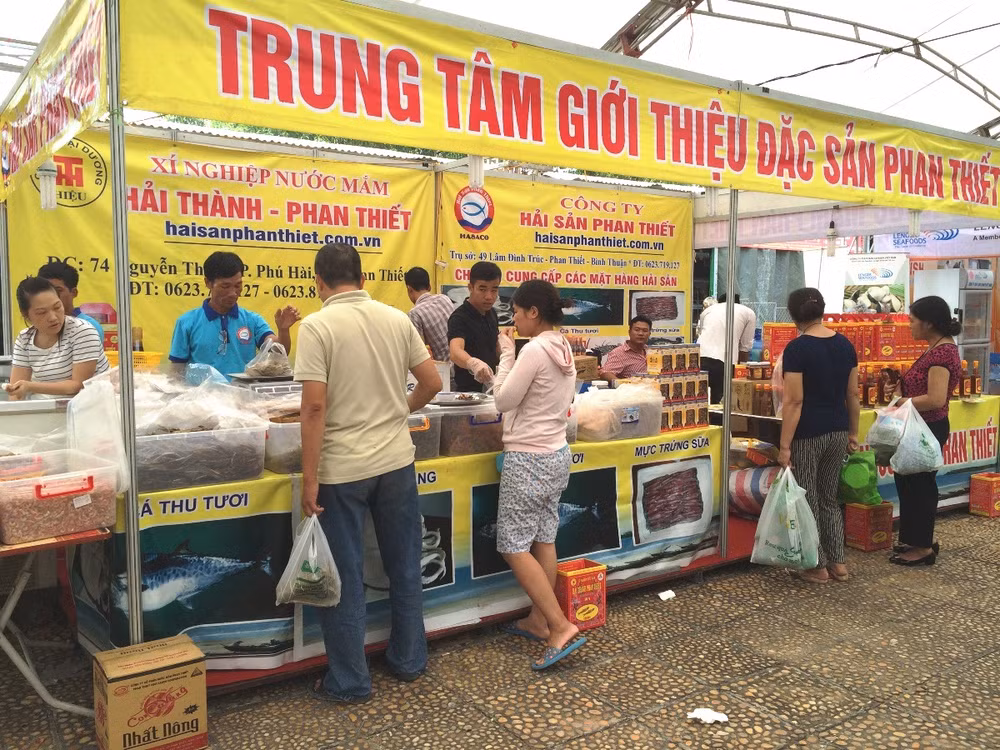 Hội chợ “Thực phẩm-Nông sản sạch” thu hút người tiêu dùng Thủ đô ảnh 9