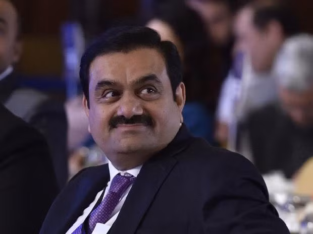Tỷ phú Ấn Độ Gautam Adani trở thành người giàu thứ hai ở châu Á ảnh 1