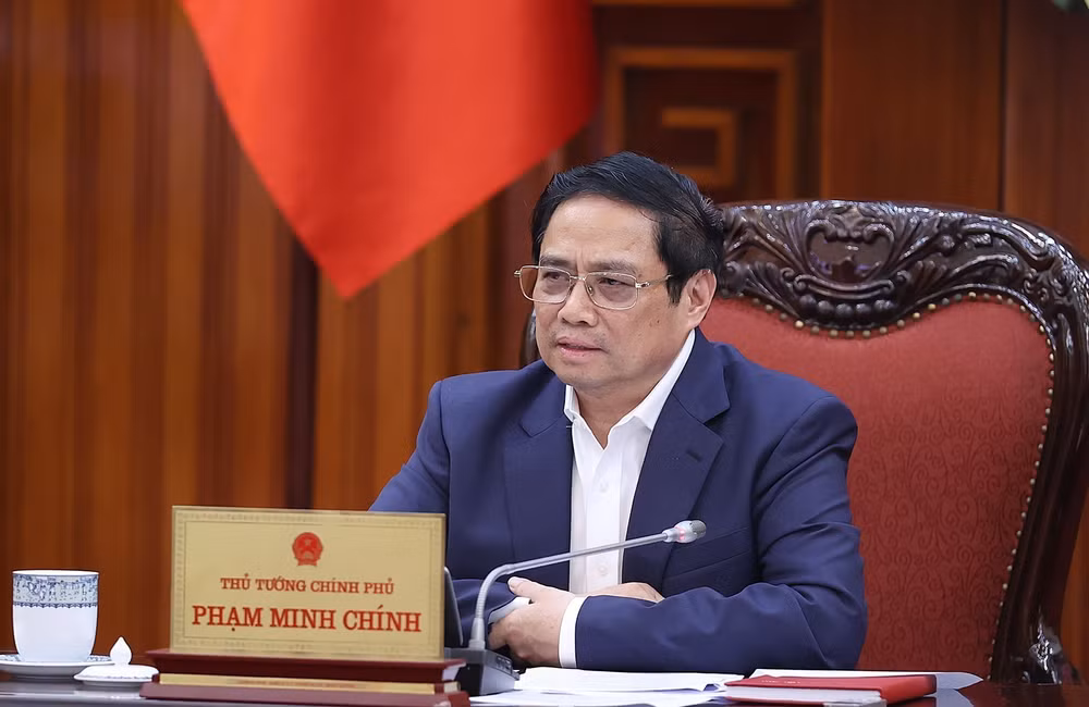 Thủ tướng làm việc với các bộ, ngành về tín dụng, ngân hàng ảnh 1