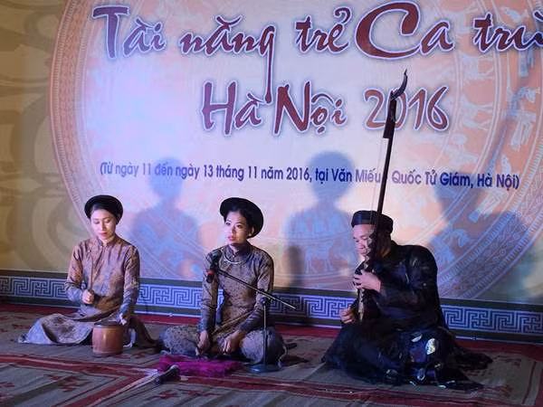 Bảo tồn ca trù: “Không thể chỉ nói mãi về tấm lòng nghệ nhân” ảnh 1