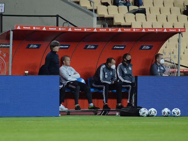 Joachim Löw: Chúng tôi đã nghĩ rằng chúng tôi ở cao hơn vị trí thực ảnh 2