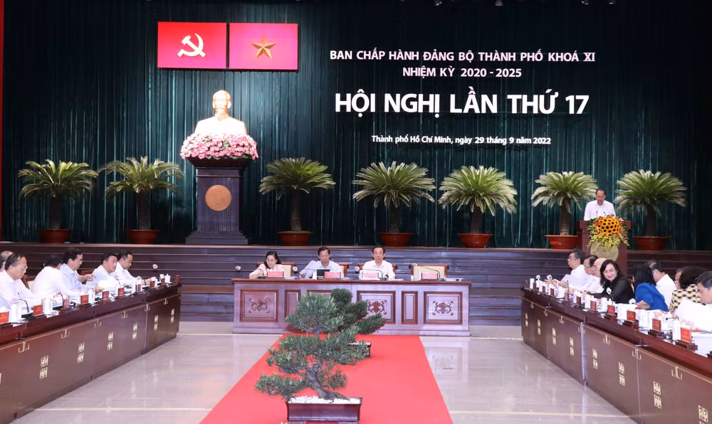 Khai mạc Hội nghị lần thứ 17 Ban Chấp hành Đảng bộ TP Hồ Chí Minh ảnh 1