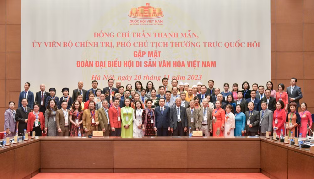 ttxvn_hoi_di_san_van_hoa_viet_nam_20_2.jpg