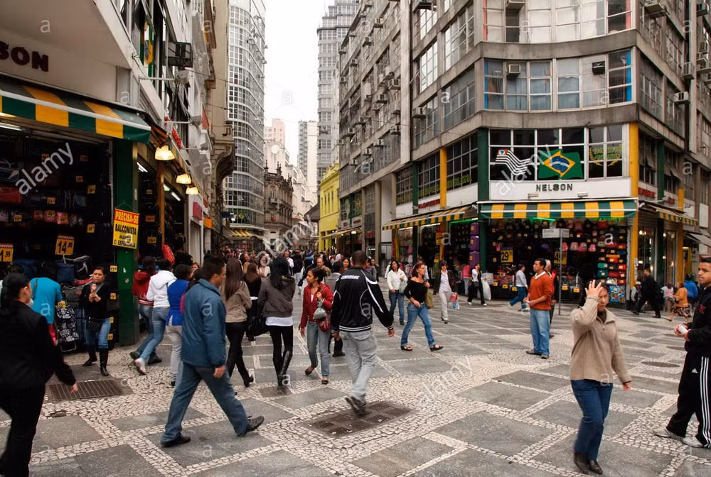 Brazil công bố gói kích thích kinh tế trị giá hơn 11 tỷ USD ảnh 1