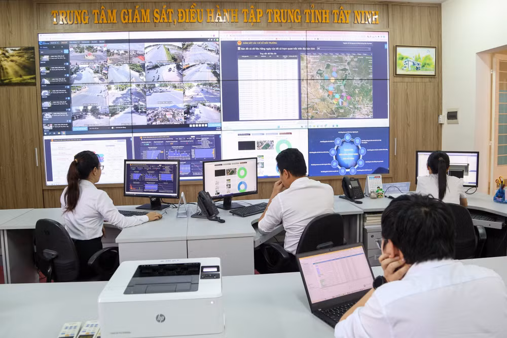 tay ninh giam sat ATGT.jpg