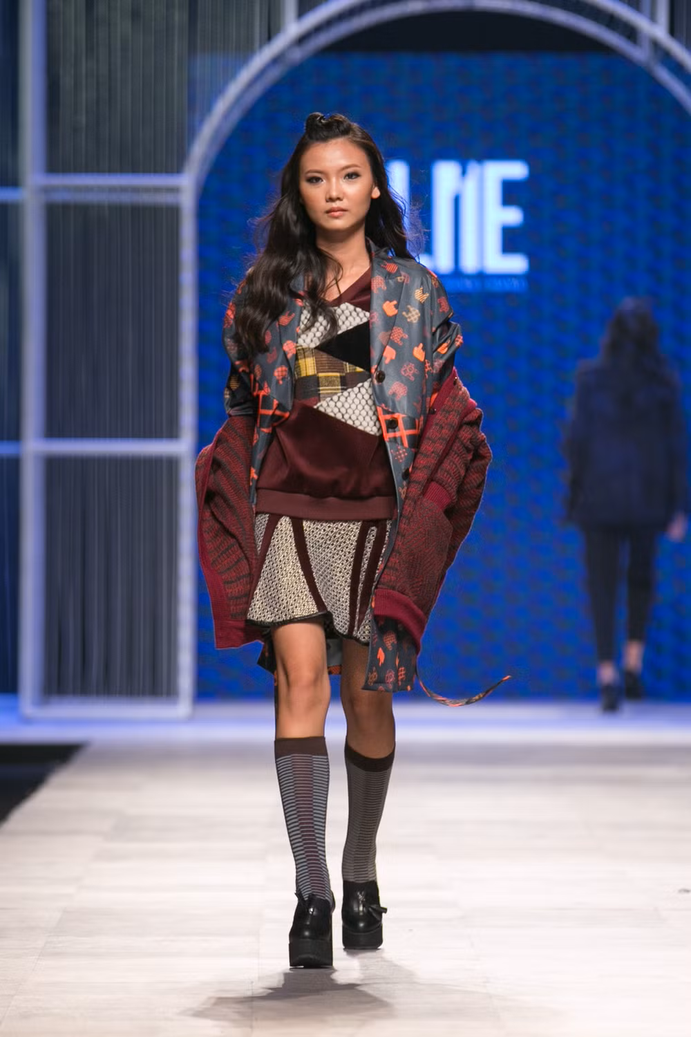 Những cô nàng Rock Chic hiện đại trong các thiết kế ready-to-wear ảnh 12