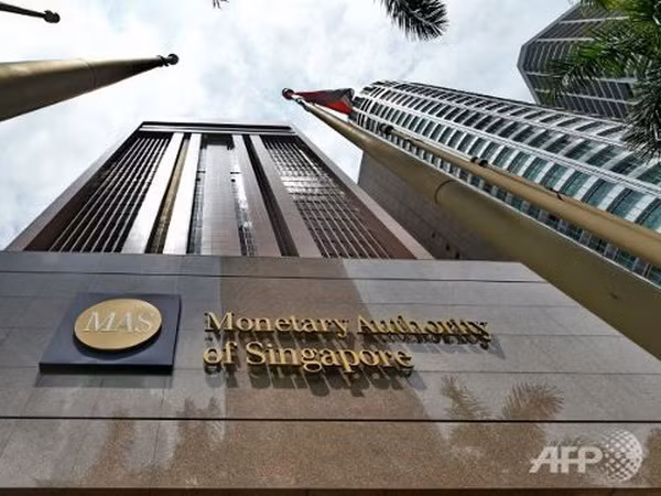 Singapore: Trái phiếu tiết kiệm "ế" vì lãi suất kém hấp dẫn ảnh 1