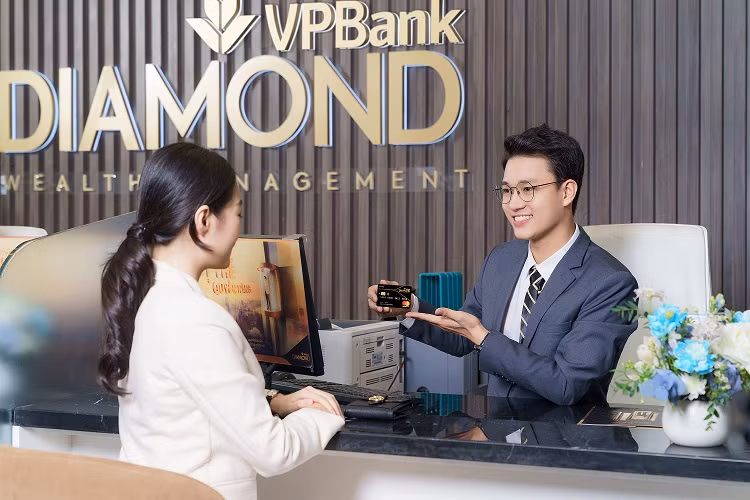 VPBank đạt 15.300 tỷ đồng lợi nhuận, vượt hơn 50% kế hoạch ảnh 1