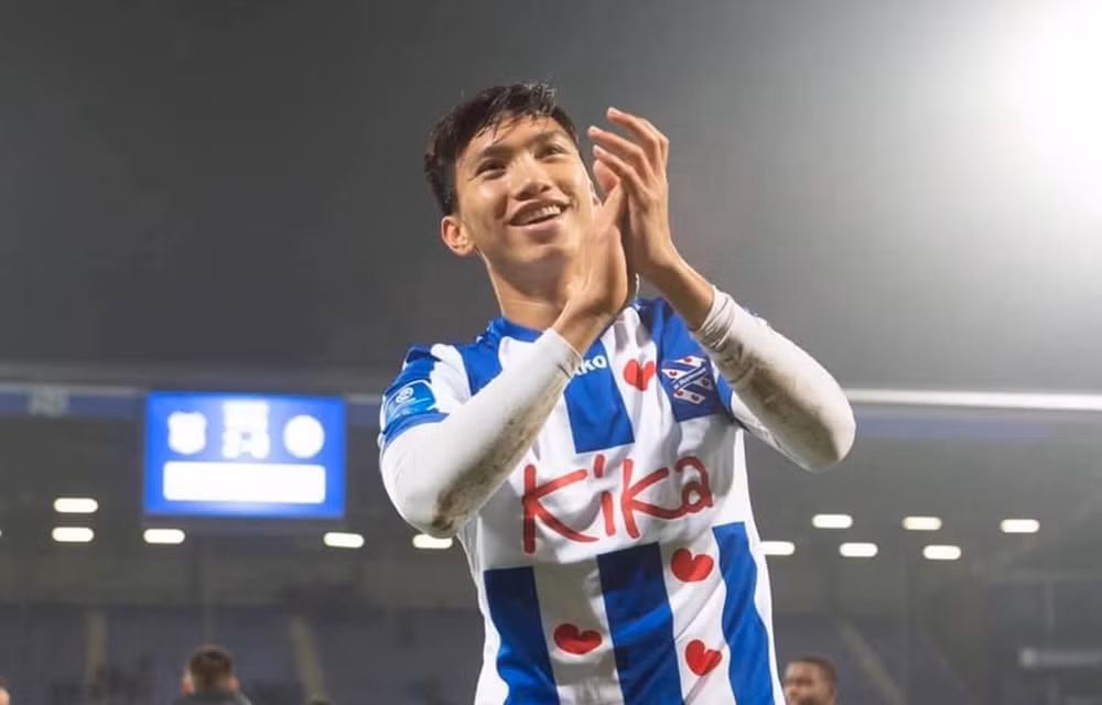 Hà Nội sẵn sàng trả lương để Đoàn Văn Hậu ở lại SC Heerenveen ảnh 1
