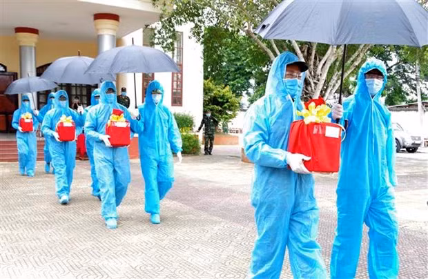 Tưởng niệm đồng bào tử vong do dịch: Nhắc nhớ về nỗi đau, trách nhiệm ảnh 2