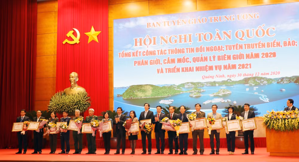 Đẩy mạnh công tác thông tin đối ngoại đáp ứng yêu cầu tình hình mới ảnh 1