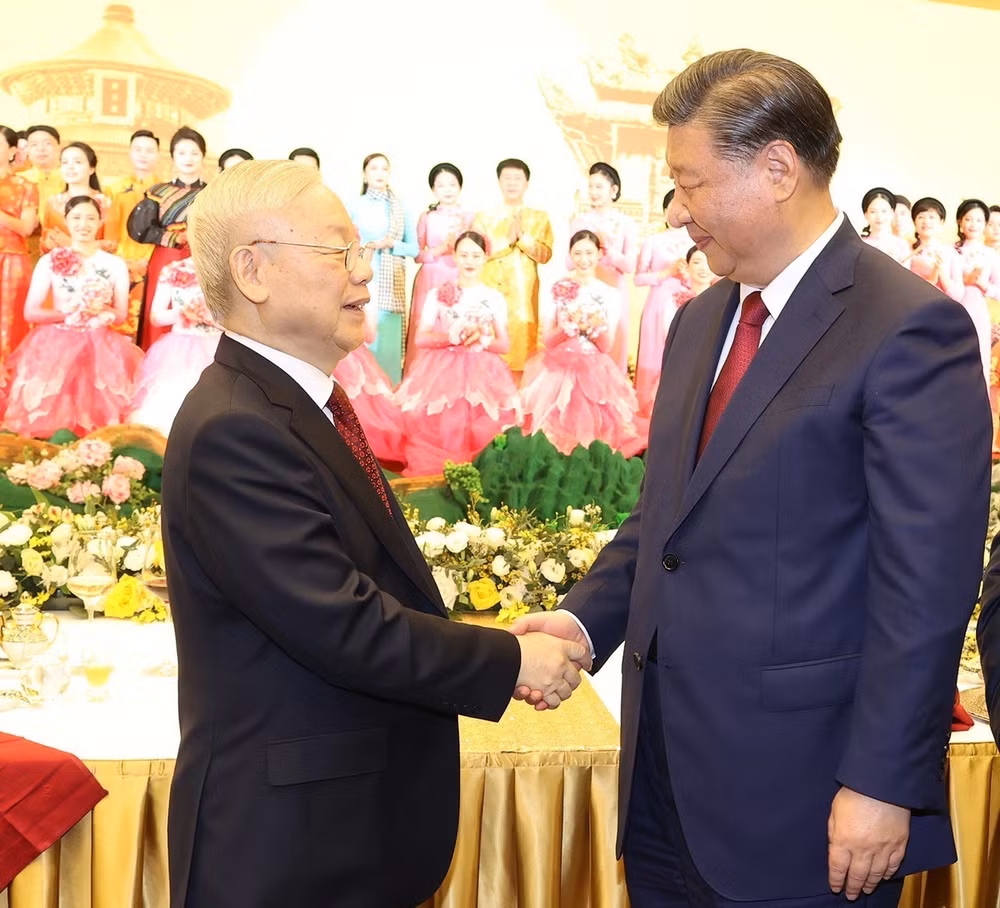 ttxvn-tiec-chieu-dai-2-3827.jpg
