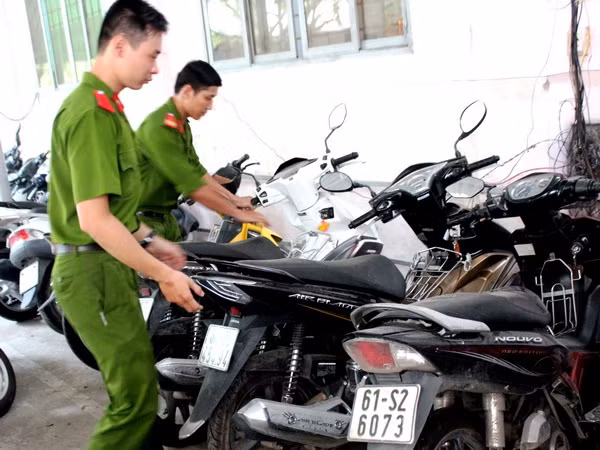Bình Dương triệt phá đường dây tiêu thụ "xe gian" liên tỉnh ảnh 1