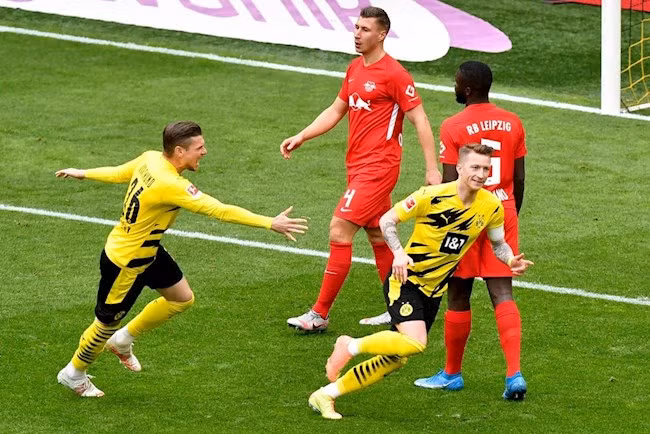 RB Leipzig-Dortmund: Sức ép đang đè nặng lên vai Nagelsmann ảnh 1