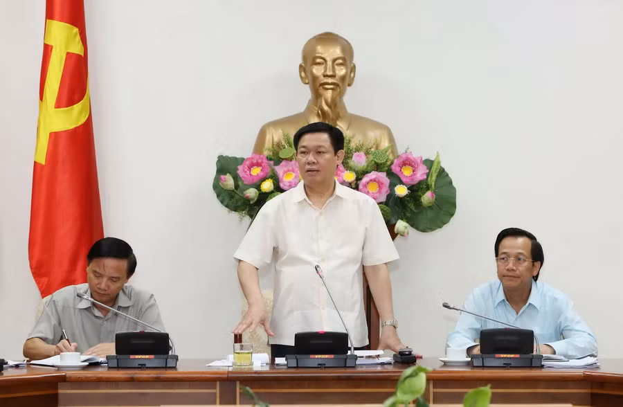 Phó Thủ tướng: Không để các xã “chạy” vào danh mục xã khó khăn ảnh 1