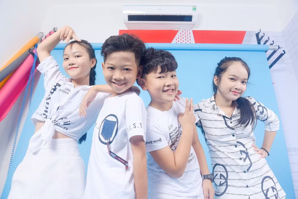 Học trò của Bảo Anh giành quyền trở lại chung kết Giọng hát Việt nhí ảnh 1
