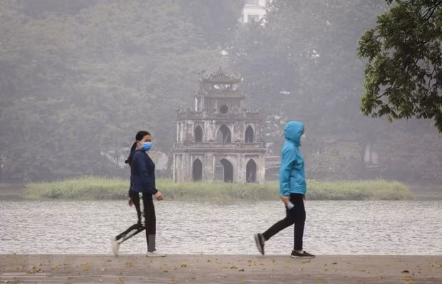 Đông Bắc Bộ sáng và đêm trời lạnh, Hà Tĩnh đến Thừa Thiên-Huế có mưa ảnh 1