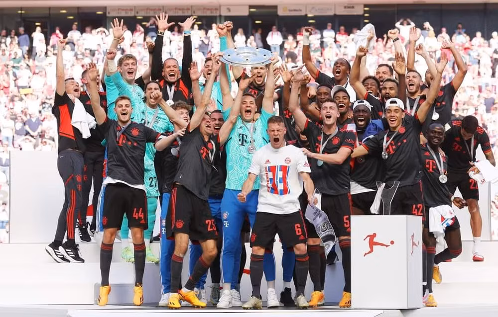 Bayern Munich vô địch Bundesliga theo kịch bản 'không thể tin nổi' ảnh 6