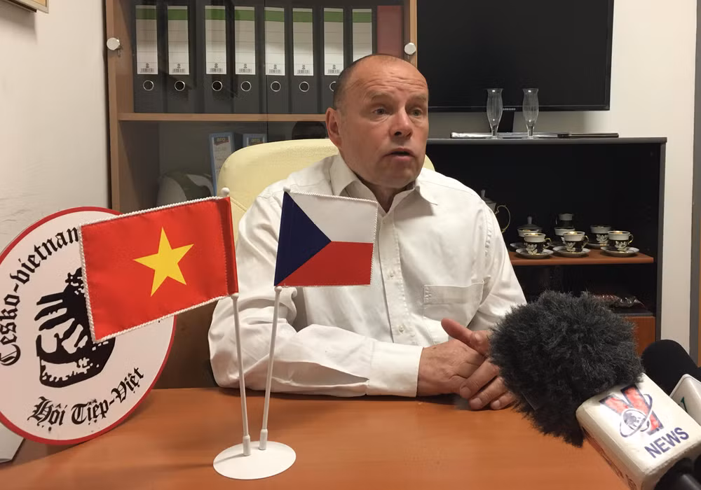 Dư luận tại Séc: Mong đợi chuyến thăm của Thủ tướng Việt Nam ảnh 2