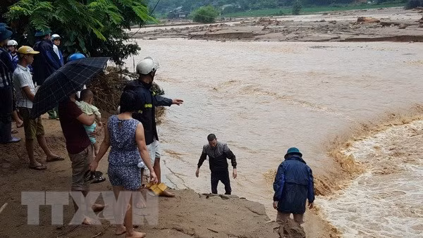 Chủ động ứng phó với diễn biến mưa lũ và các tình huống bất thường ảnh 1