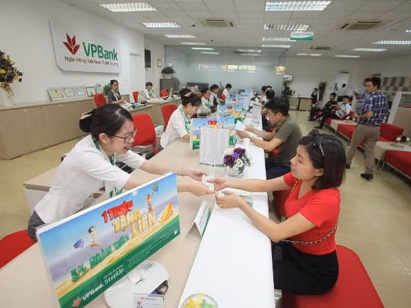 VPBank muốn niêm yết trên sàn chứng khoán trong năm nay ảnh 1