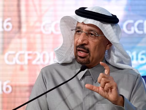 Saudi Arabia kêu gọi các nước OPEC đồng thuận cắt giảm sản lượng ảnh 1