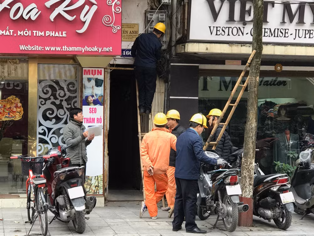 Tiêu thụ điện tăng đột biến, Bộ Công thương cảnh báo người dùng ảnh 1