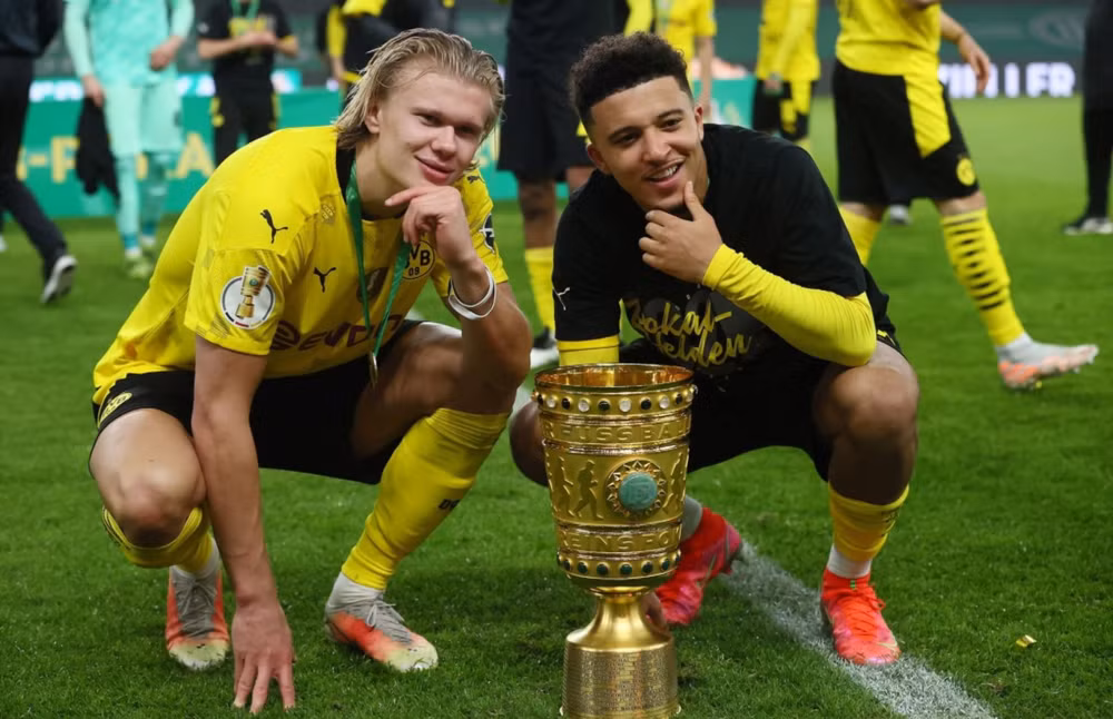 Thắng đậm Leipzig, Dortmund lần thứ 5 giành Cúp Quốc gia Đức ảnh 1